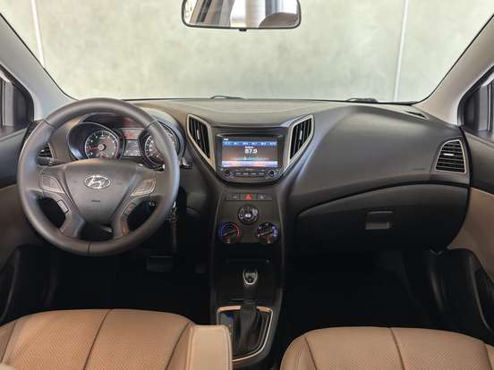 HYUNDAI-HB20S-1.6 1 MILLION 16V FLEX 4P AUTOMÁTICO HYUNDAI-HB20S-2018
