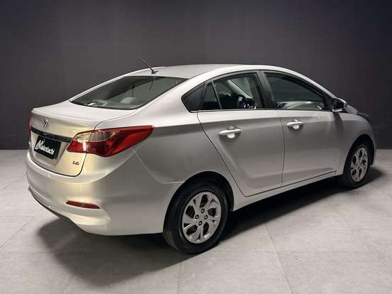 HYUNDAI-HB20S-1.6 COMFORT PLUS 16V FLEX 4P MANUAL HYUNDAI-HB20S-2018