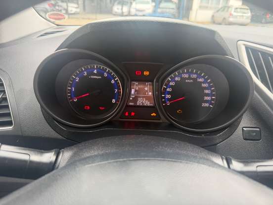 HYUNDAI-HB20S-2014