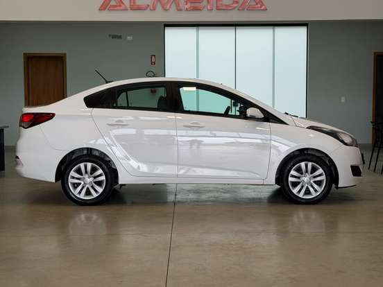 HYUNDAI-HB20S-1.6 COMFORT PLUS 16V FLEX 4P MANUAL HYUNDAI-HB20S-2019