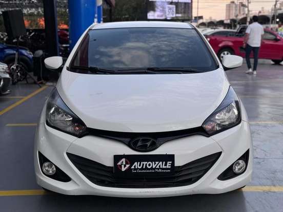 HYUNDAI-HB20S-2013