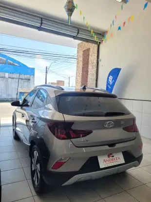 HYUNDAI-HB20X-2021