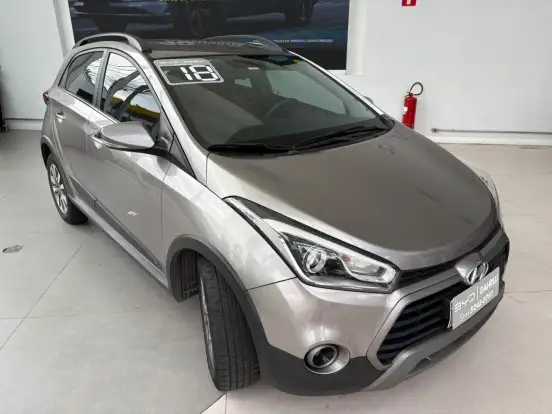 HYUNDAI-HB20X-1.6 16V PREMIUM FLEX 4P AUTOMÁTICO HYUNDAI-HB20X-2017