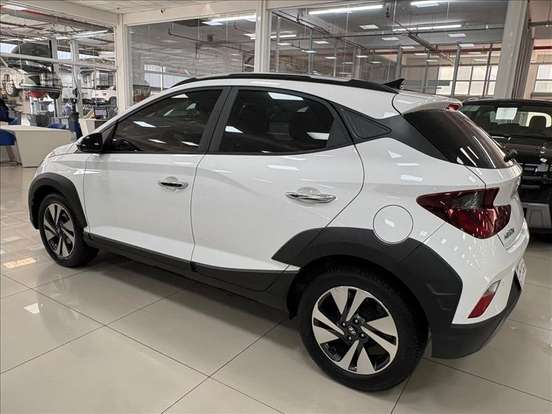 HYUNDAI-HB20X-1.6 16V FLEX DIAMOND AUTOMÁTICO HYUNDAI-HB20X-2021