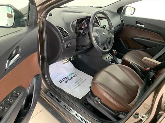 HYUNDAI-HB20X-1.6 16V PREMIUM FLEX 4P AUTOMÁTICO HYUNDAI-HB20X-2018
