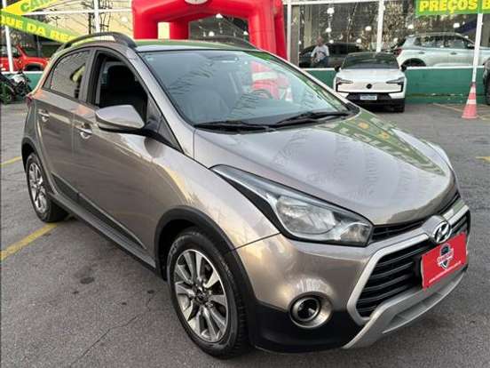 HYUNDAI-HB20X-1.6 16V STYLE FLEX 4P AUTOMÁTICO HYUNDAI-HB20X-2016