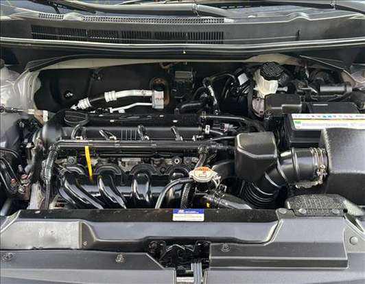 HYUNDAI-HB20X-2016