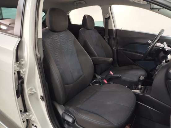 HYUNDAI-HB20X-1.6 16V STYLE FLEX 4P AUTOMÁTICO HYUNDAI-HB20X-2015