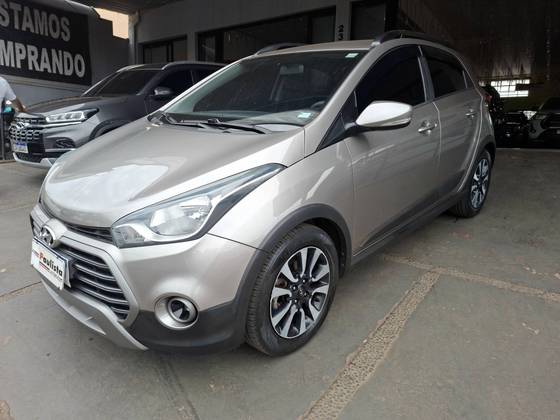 HYUNDAI HB20X 1.6 16V STYLE FLEX 4P AUTOMÁTICO
