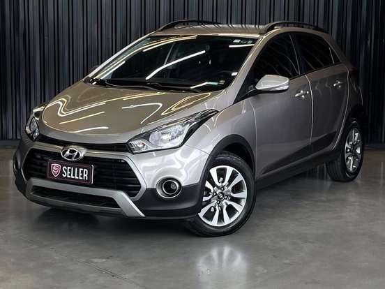 HYUNDAI-HB20X-1.6 16V STYLE FLEX 4P MANUAL HYUNDAI-HB20X-2017