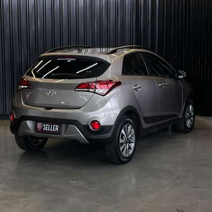HYUNDAI-HB20X-2017