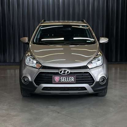 HYUNDAI-HB20X-2017