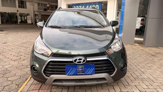 HYUNDAI-HB20X-2016