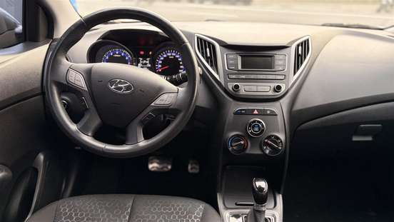 HYUNDAI-HB20X-2016