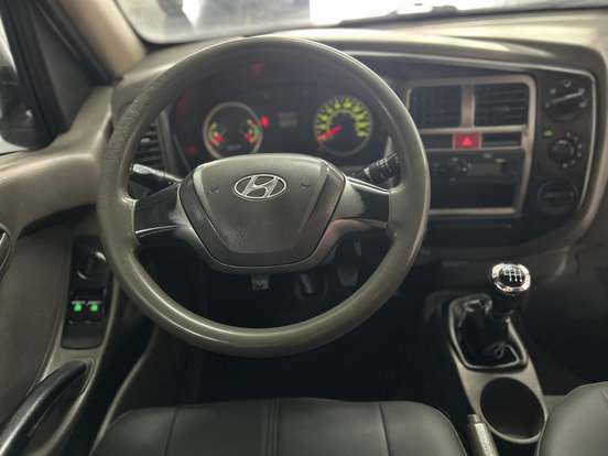 HYUNDAI-HR-2012