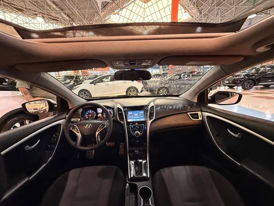 HYUNDAI-I30-2015