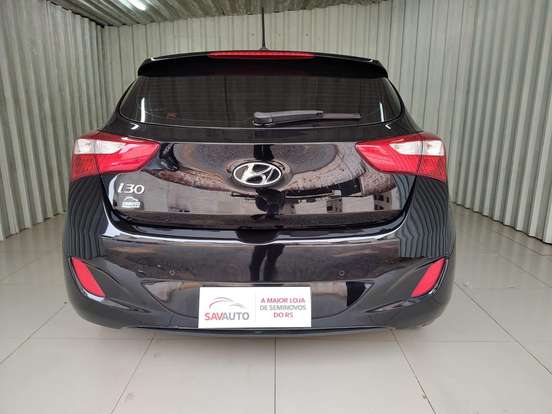 HYUNDAI-I30-1.8 MPI 16V GASOLINA 4P MANUAL HYUNDAI-I30-2014