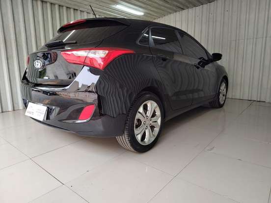 HYUNDAI-I30-1.8 MPI 16V GASOLINA 4P MANUAL HYUNDAI-I30-2014