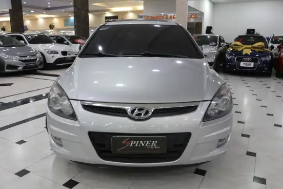 HYUNDAI-I30-2.0 MPFI GLS 16V GASOLINA 4P AUTOMÁTICO HYUNDAI-I30-2009