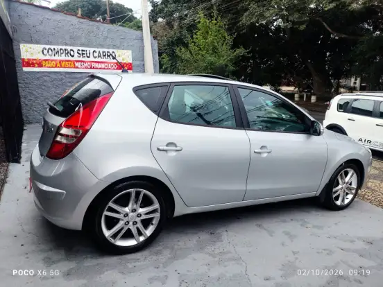 HYUNDAI-I30-2010