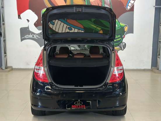 HYUNDAI-I30-2010