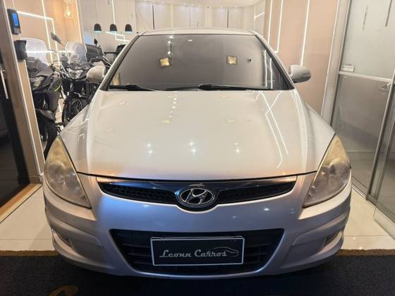 HYUNDAI I30 2.0 MPFI GLS 16V GASOLINA 4P MANUAL