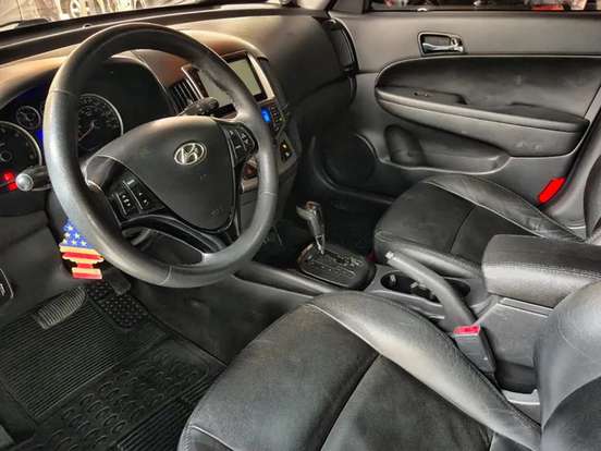 HYUNDAI-I30-2010
