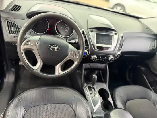 HYUNDAI-IX35-2.0 MPI 4X2 16V FLEX 4P AUTOMÁTICO HYUNDAI-IX35-2013