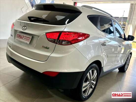 HYUNDAI-IX35-2.0 MPFI 16V FLEX 4P AUTOMÁTICO HYUNDAI-IX35-2016