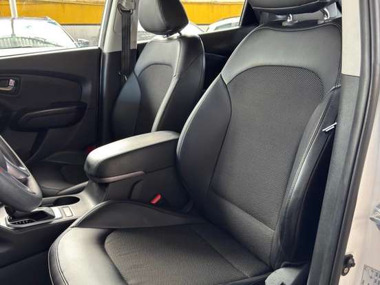 HYUNDAI-IX35-2.0 MPFI GL 16V FLEX 4P AUTOMÁTICO HYUNDAI-IX35-2018