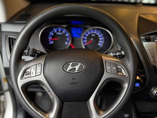 HYUNDAI-IX35-2.0 MPFI GL 16V FLEX 4P AUTOMÁTICO HYUNDAI-IX35-2016