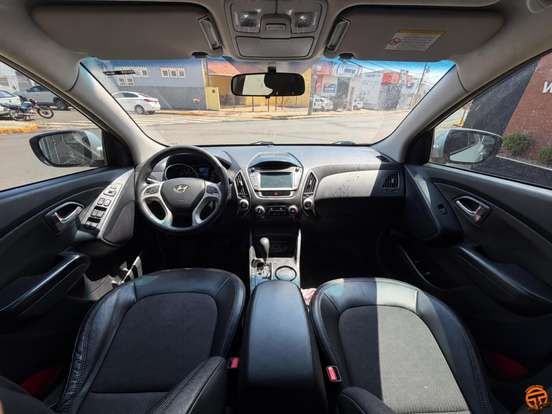 HYUNDAI-IX35-2012
