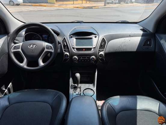 HYUNDAI-IX35-2012