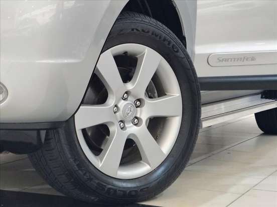 HYUNDAI-SANTA FÉ-3.3 MPFI 4X4 7 LUGARES V6 270CV GASOLINA 4P AUTOMÁTICO HYUNDAI-SANTA FÉ-2009