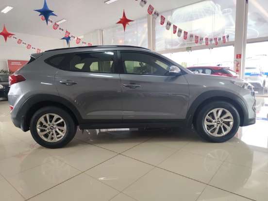HYUNDAI-TUCSON-2017