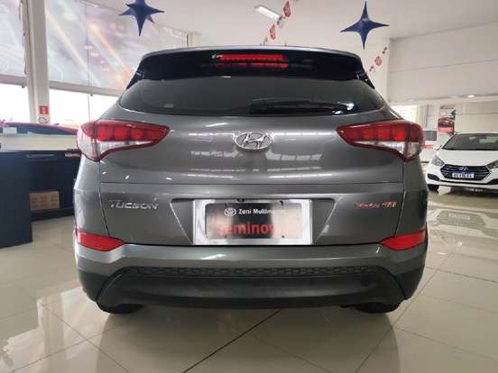 HYUNDAI-TUCSON-2017
