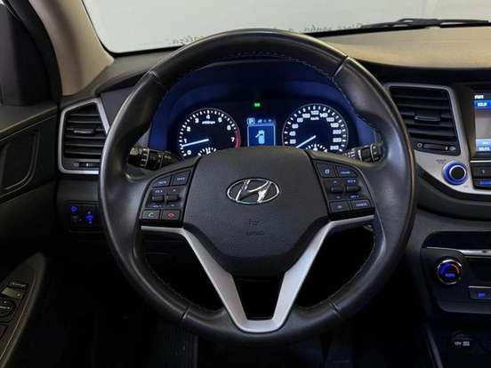 HYUNDAI-TUCSON-2021