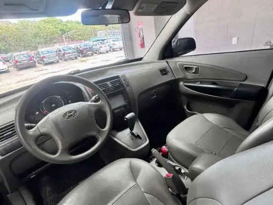 HYUNDAI-TUCSON-2.0 MPFI GLS 16V 143CV 2WD FLEX 4P AUTOMÁTICO HYUNDAI-TUCSON-2013