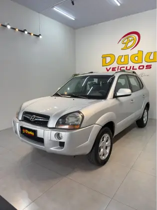 HYUNDAI TUCSON 2.0 MPFI GLS 16V 143CV 2WD FLEX 4P AUTOMÁTICO