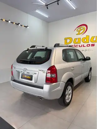 HYUNDAI-TUCSON-2014