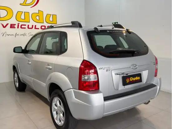 HYUNDAI-TUCSON-2.0 MPFI GLS 16V 143CV 2WD FLEX 4P AUTOMÁTICO HYUNDAI-TUCSON-2014