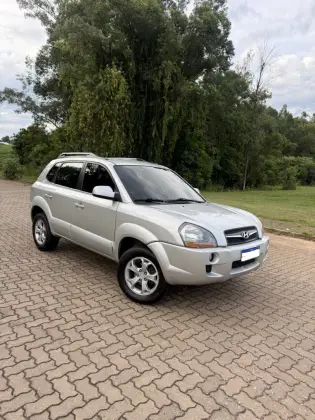 HYUNDAI TUCSON 2.0 MPFI GLS 16V 143CV 2WD FLEX 4P AUTOMÁTICO