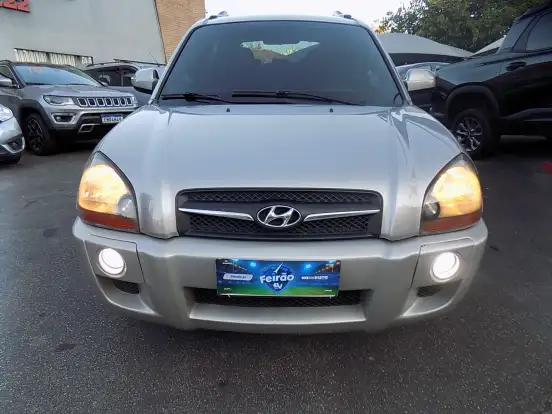 HYUNDAI-TUCSON-2.0 MPFI GLS 16V 143CV 2WD GASOLINA 4P AUTOMÁTICO HYUNDAI-TUCSON-2012