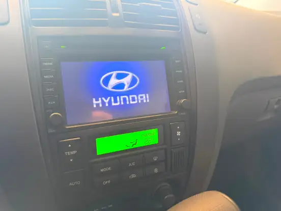 HYUNDAI-TUCSON-2.0 MPFI GLS BASE 16V 143CV 2WD FLEX 4P AUTOMÁTICO HYUNDAI-TUCSON-2015