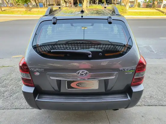 HYUNDAI-TUCSON-2015