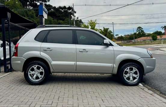 HYUNDAI-TUCSON-2013
