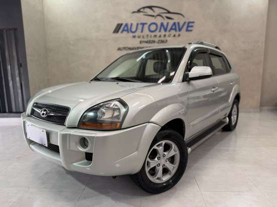 HYUNDAI-TUCSON-2011