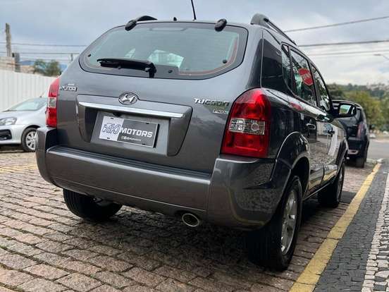HYUNDAI-TUCSON-2.0 MPFI GLS 16V 143CV 2WD FLEX 4P AUTOMÁTICO HYUNDAI-TUCSON-2016