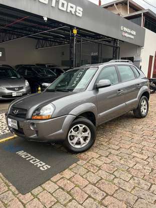 HYUNDAI-TUCSON-2.0 MPFI GLS 16V 143CV 2WD FLEX 4P AUTOMÁTICO HYUNDAI-TUCSON-2016