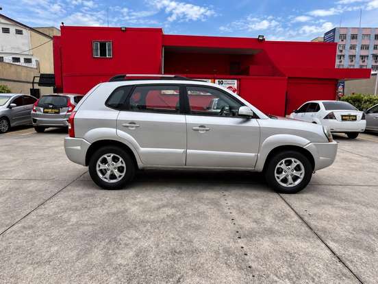 HYUNDAI-TUCSON-2.0 MPFI GLS 16V 143CV 2WD FLEX 4P AUTOMÁTICO HYUNDAI-TUCSON-2014